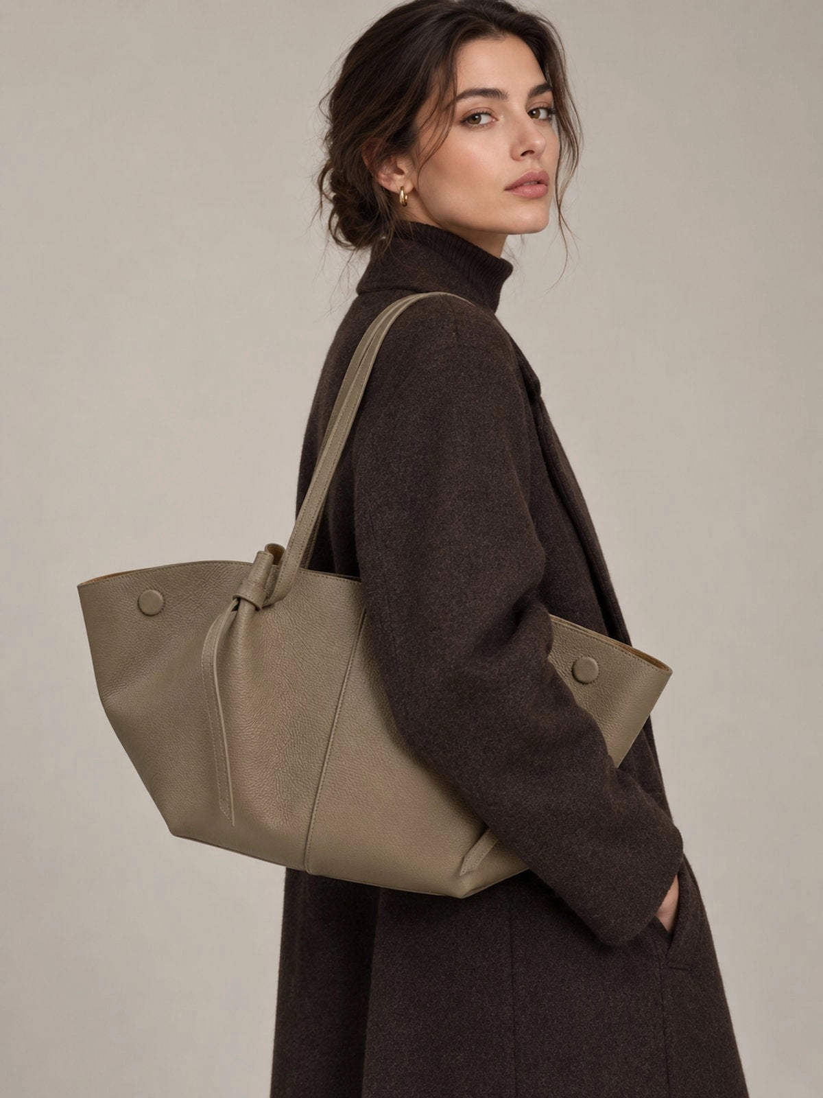 Genuine leather shopper, made in Italy