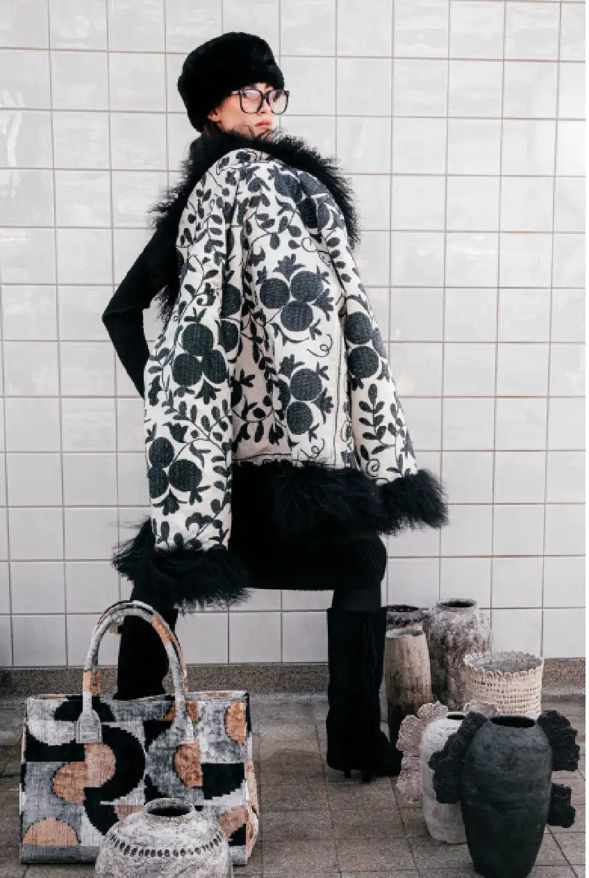 Mantel mit Pelz- & Wollbesatz – Schwarz/Creme